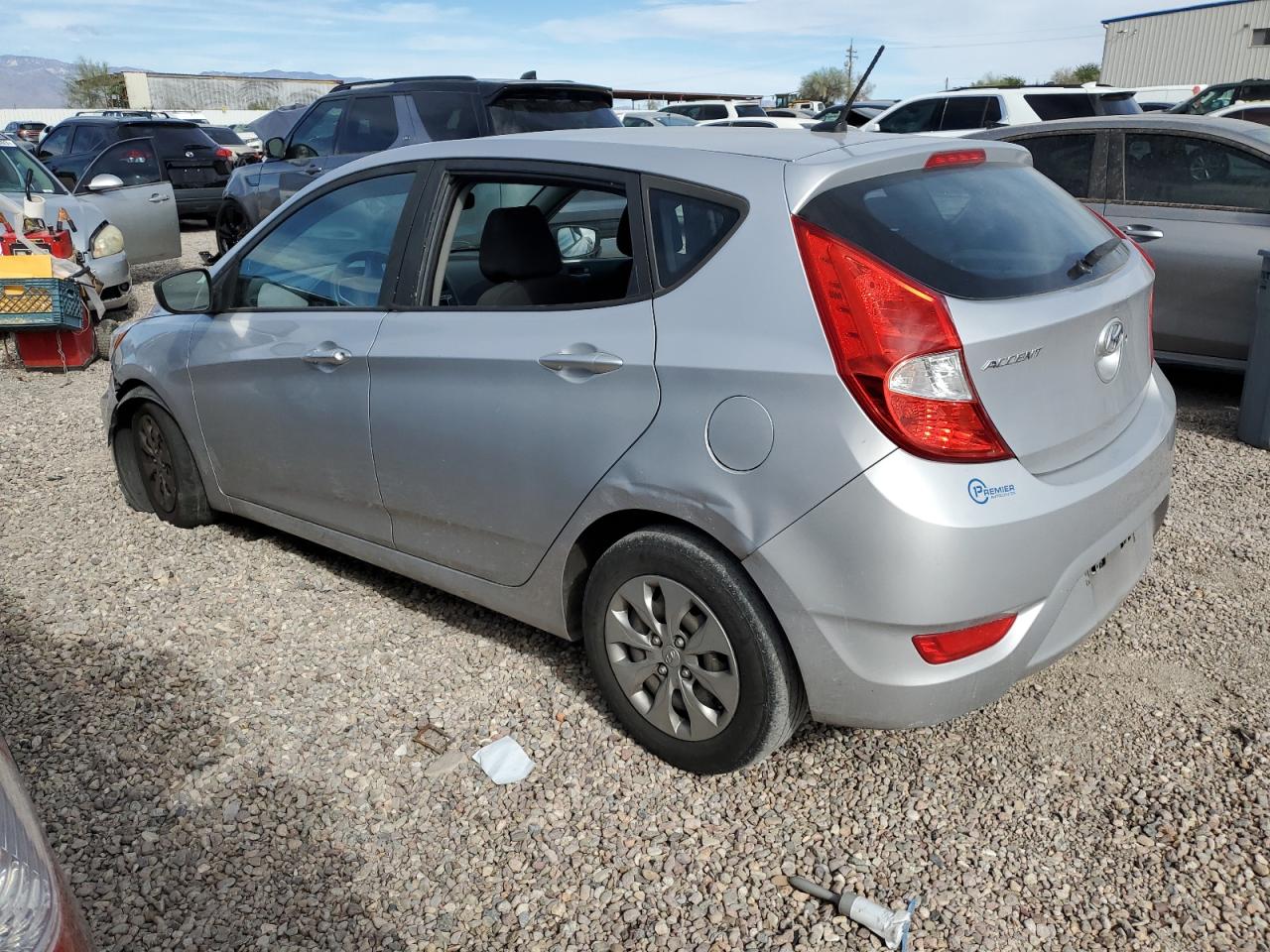 Изображение 2 2017 HYUNDAI ACCENT SE 2017 с VIN KMHCT5AE2HU342769