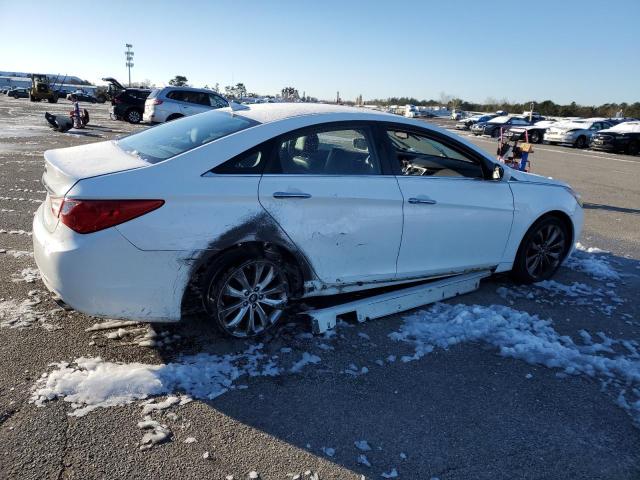 Image 3 of 2013 HYUNDAI SONATA SE 2013 with VIN 5NPEC4AC0DH728200