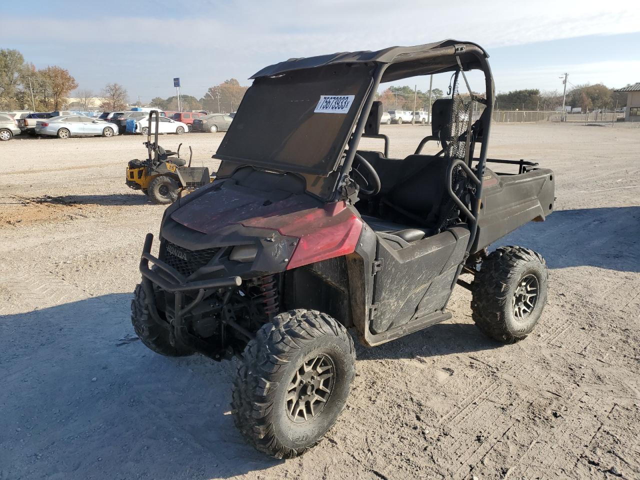 Image 2 of 2021 HONDA SXS700 M2 2021 with VIN 1HFVE02E1M4702168