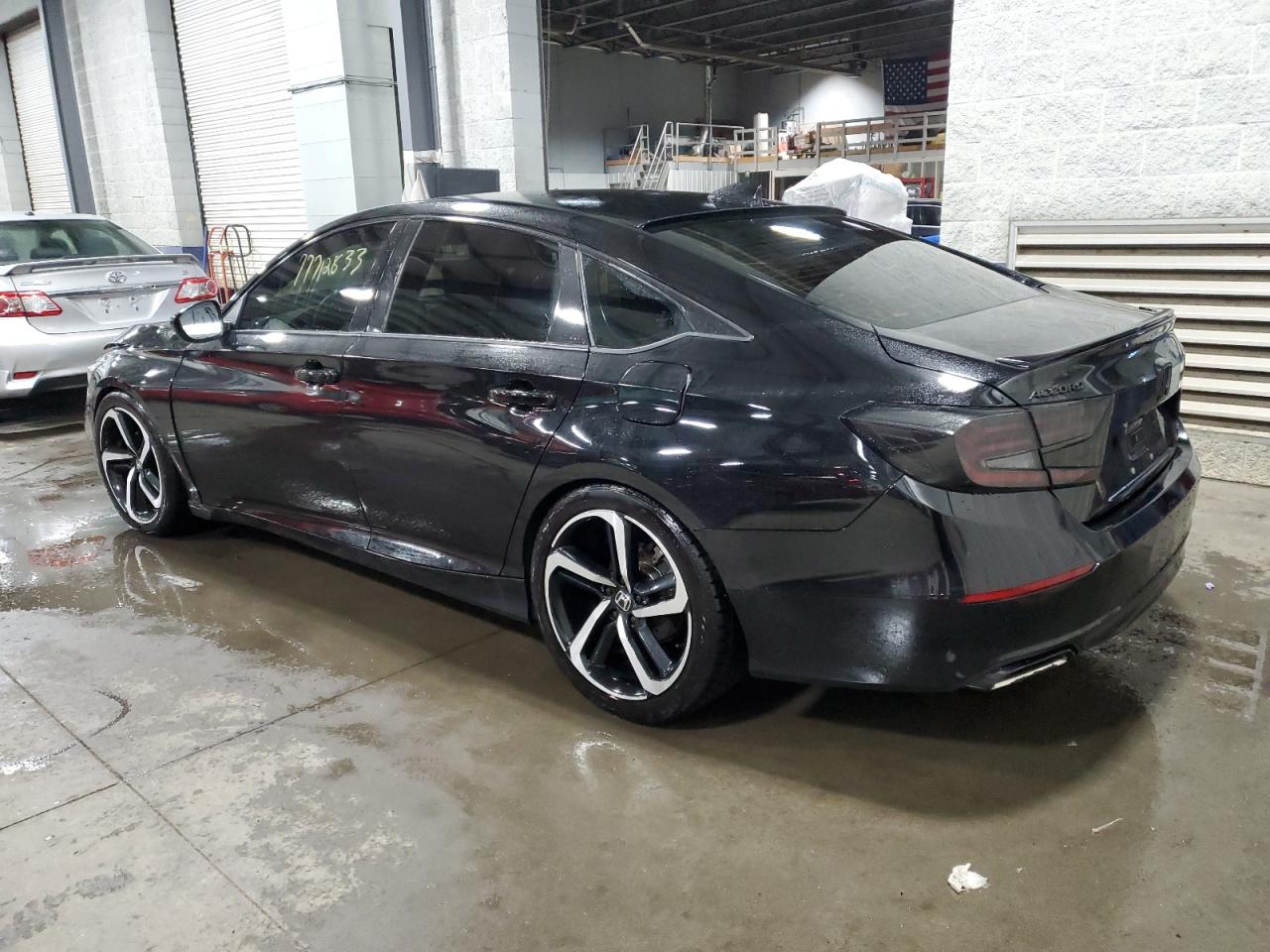 Изображение 2 2019 HONDA ACCORD SPORT 2019 с VIN 1HGCV2E3XKA002432