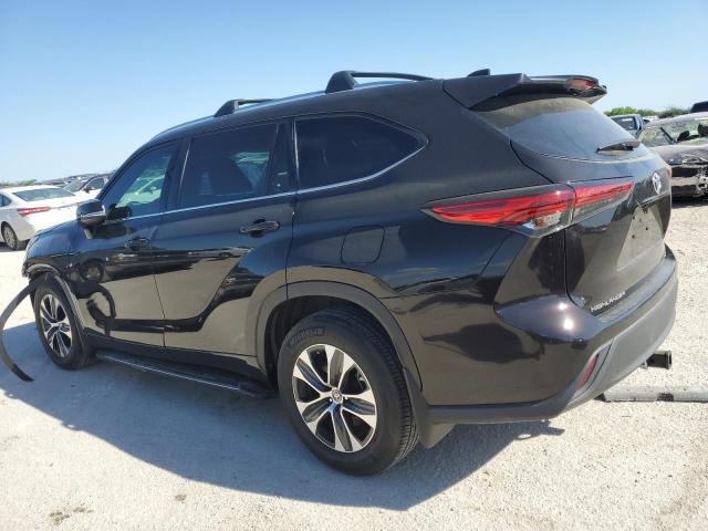 Image 2 of 2020 TOYOTA HIGHLANDER XLE 2020 with VIN 5TDGZRAH8LS019927