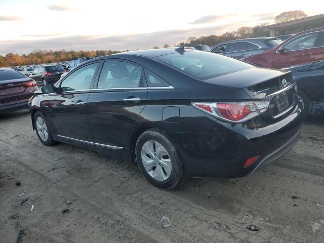Изображение 2 2015 HYUNDAI SONATA HYBRID 2015 с VIN KMHEC4A4XFA119761