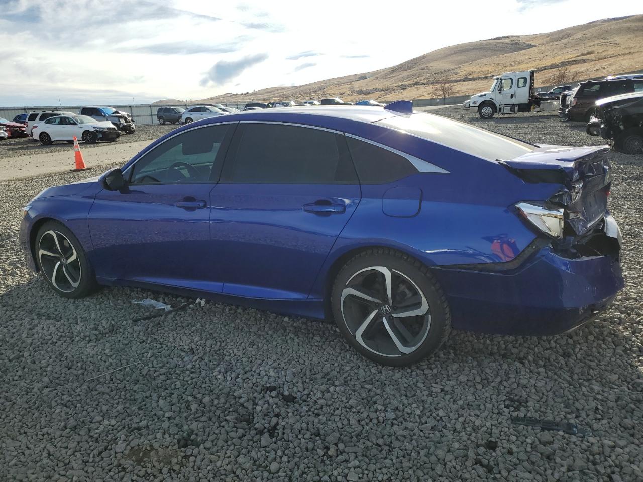 Obraz 2 z 2019 HONDA ACCORD SPORT 2019 z VIN 1HGCV1F34KA054650