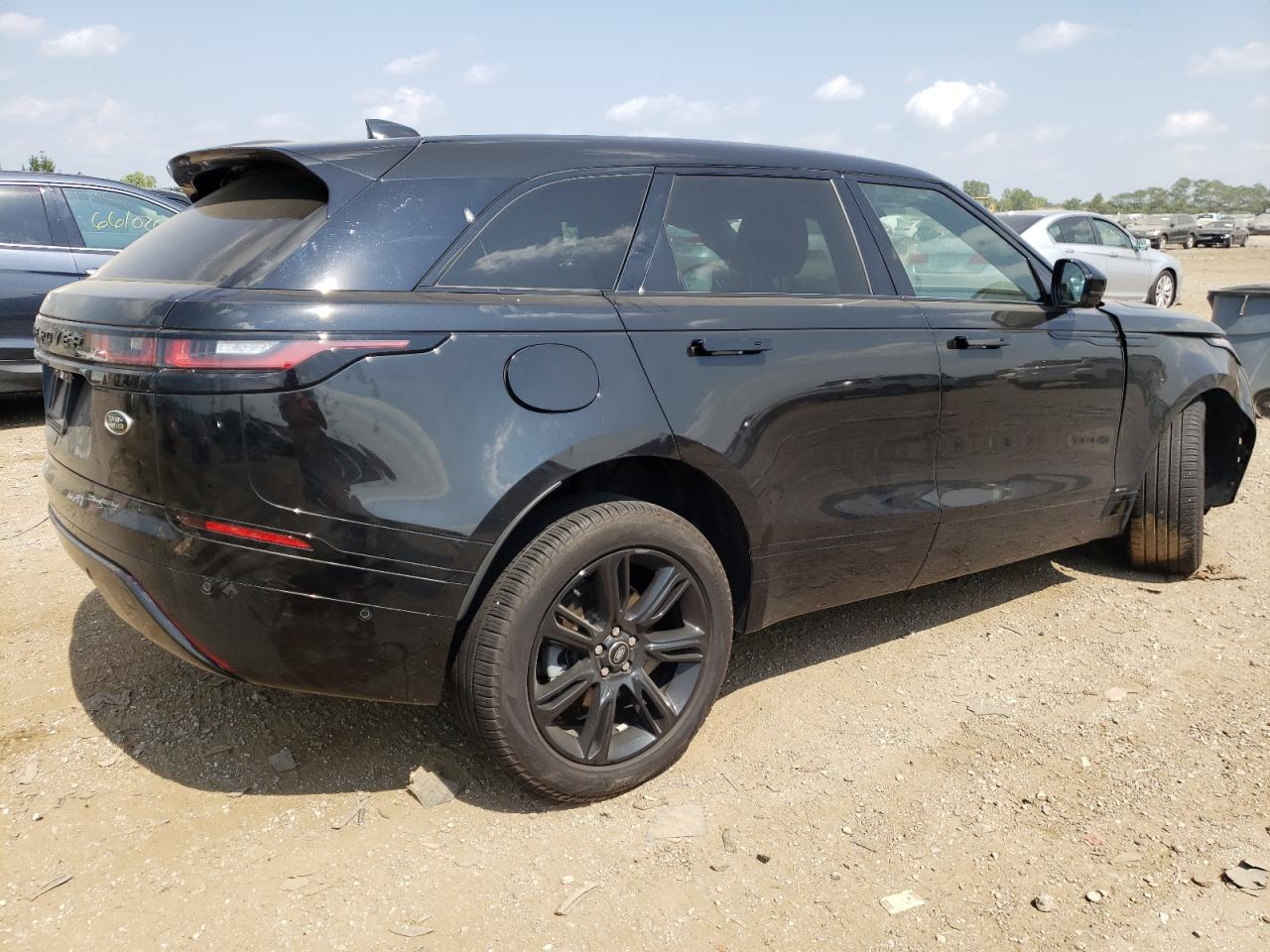Obraz 3 z 2021 LAND ROVER RANGE ROVER VELAR R-DYNAMIC S 2021 z VIN SALYT2EX5MA313128