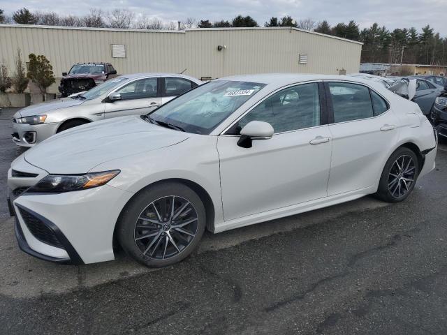 Obraz 1 z 2022 TOYOTA CAMRY SE 2022 z VIN 4T1G11BK6NU068265