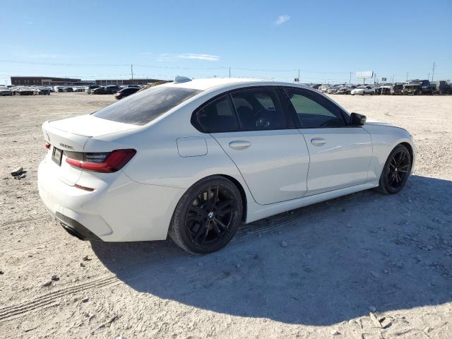 Obraz 3 z 2021 BMW M340I  2021 z VIN 3MW5U7J08M8C07956