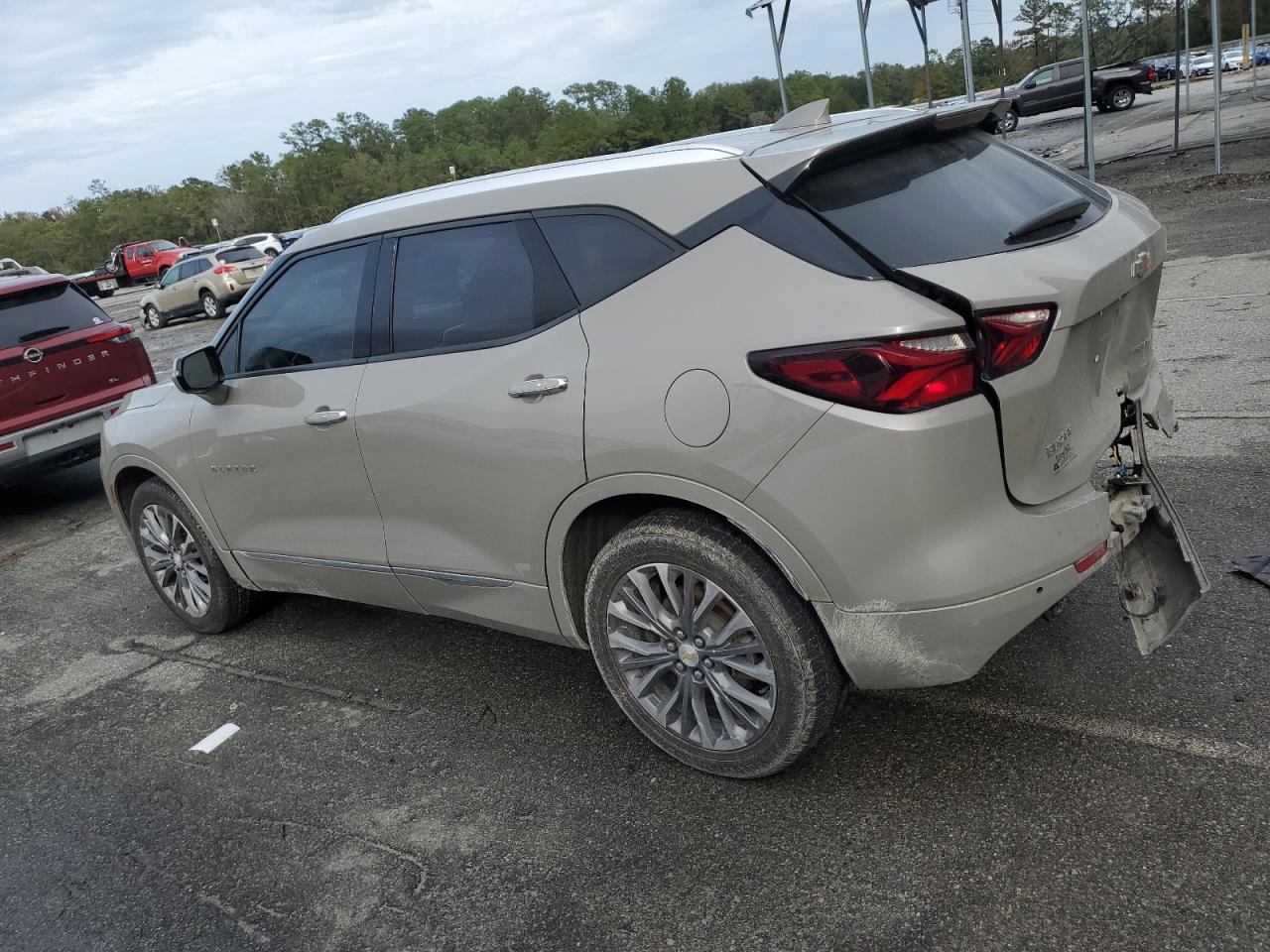 Image 2 of 2021 CHEVROLET BLAZER PREMIER 2021 with VIN 3GNKBFRS8MS532189