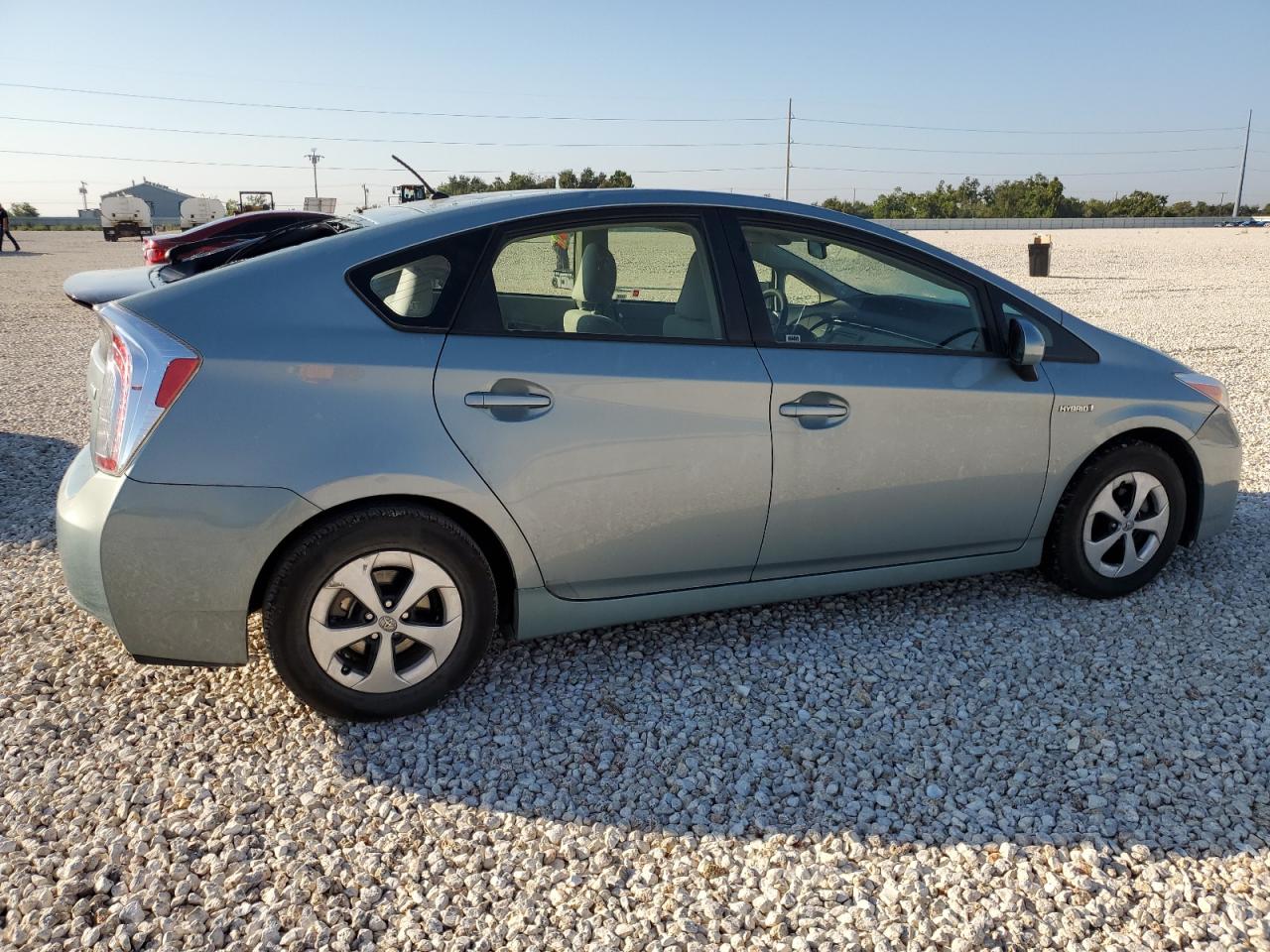 Image 3 of 2015 TOYOTA PRIUS  2015 with VIN JTDKN3DUXF1983829
