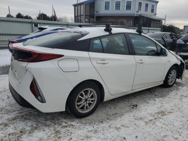 Image 3 of 2017 TOYOTA PRIUS PRIME  2017 with VIN JTDKARFP2H3038368