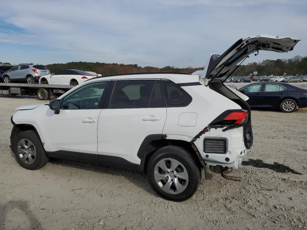 Изображение 2 2021 TOYOTA RAV4 LE 2021 с VIN 2T3H1RFV3MW134395