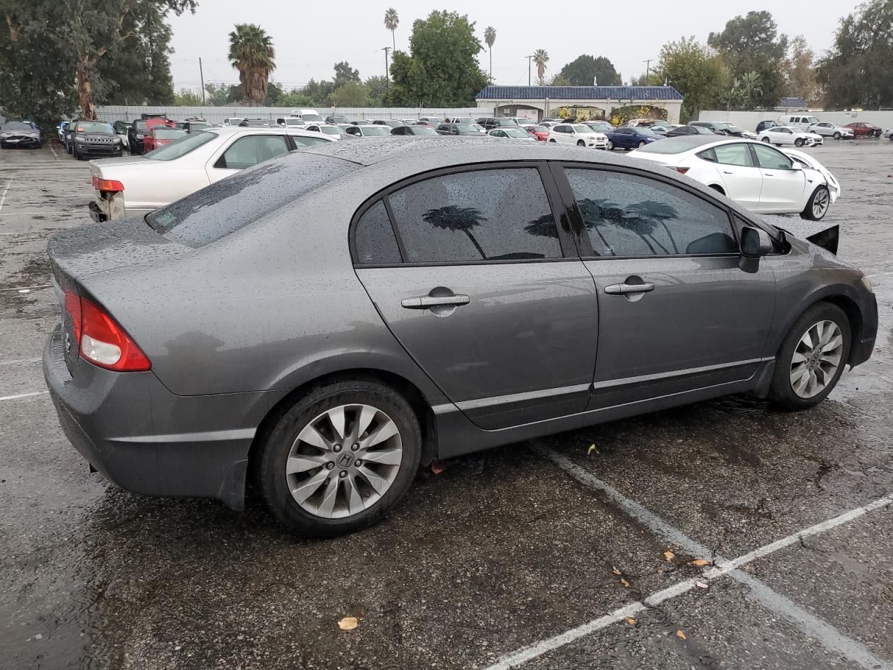Image 3 of 2010 HONDA CIVIC EXL 2010 with VIN 19XFA1F93AE038253
