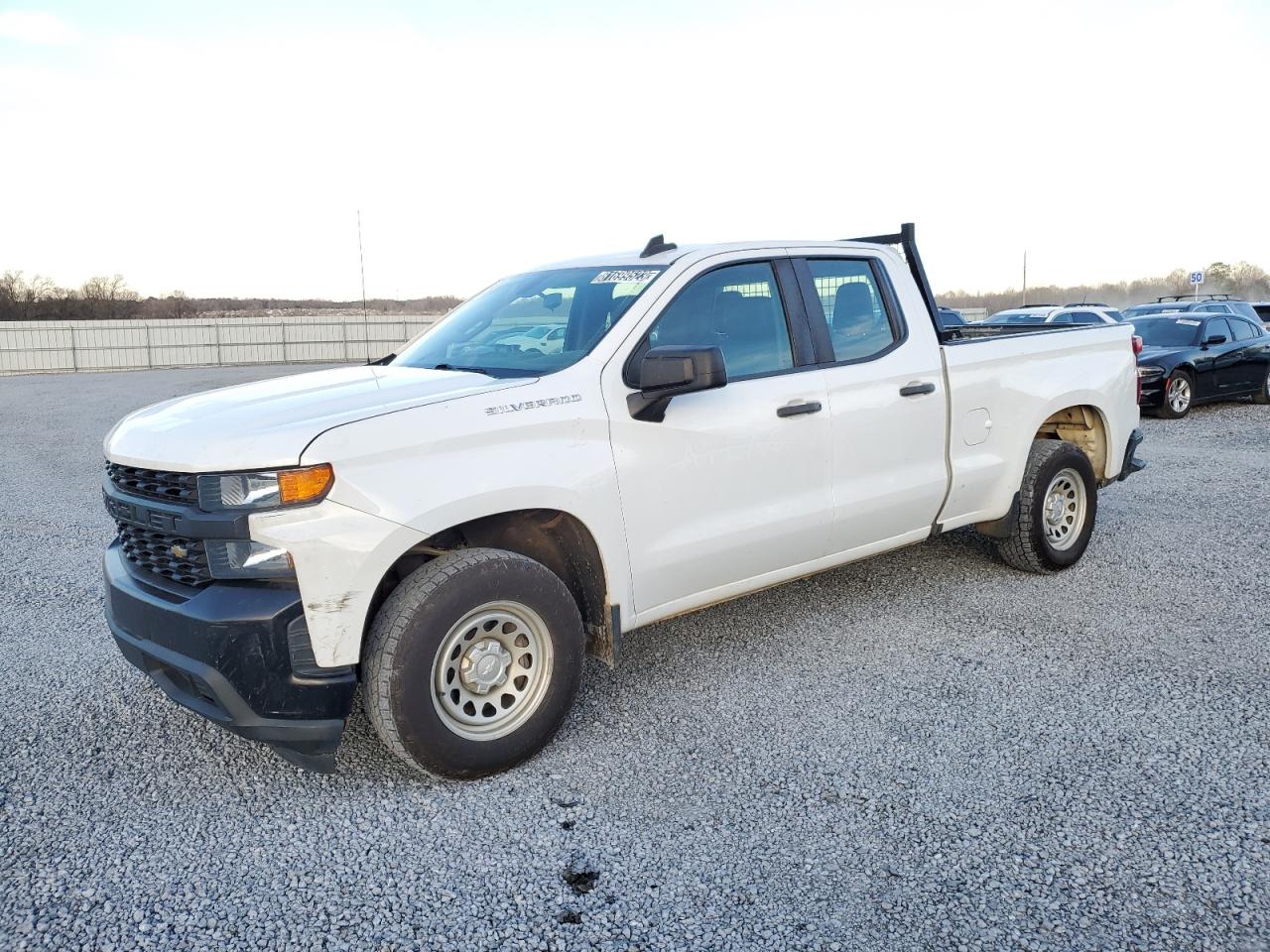 Image 1 of 2019 CHEVROLET SILVERADO C1500 2019 with VIN 1GCRWAEH7KZ272196