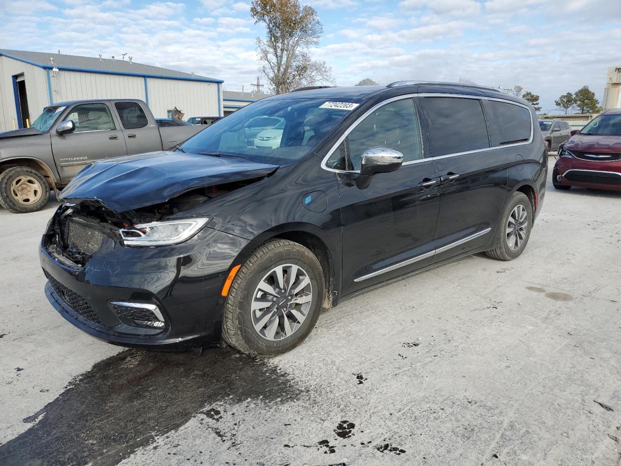 2021 CHRYSLER PACIFICA HYBRID LIMITED 2021 image