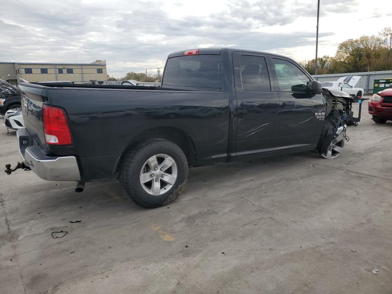 Image 3 of 2019 RAM 1500 CLASSIC TRADESMAN 2019 with VIN 1C6RR6FG3KS629092