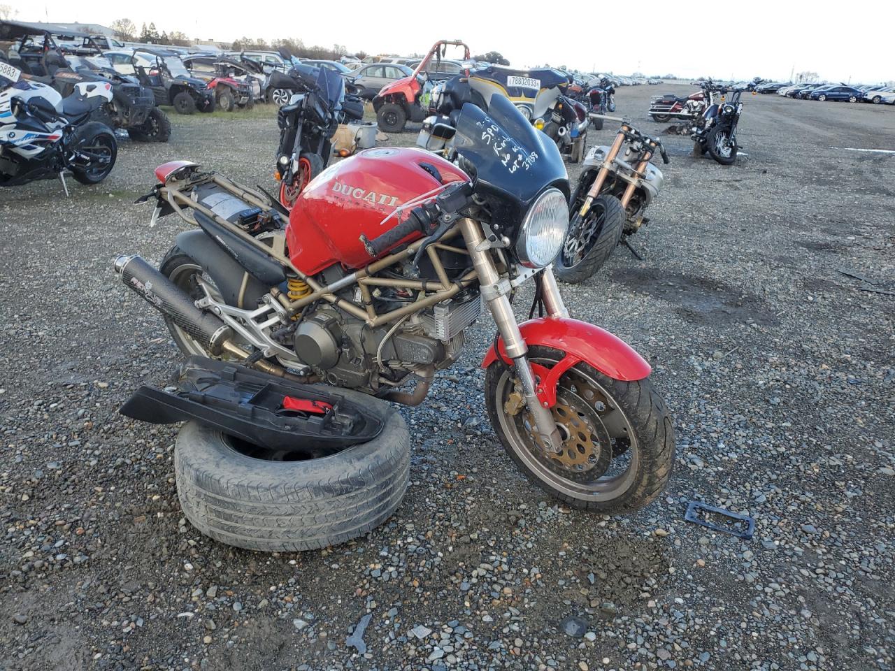 1998 DUCATI M900  1998 image