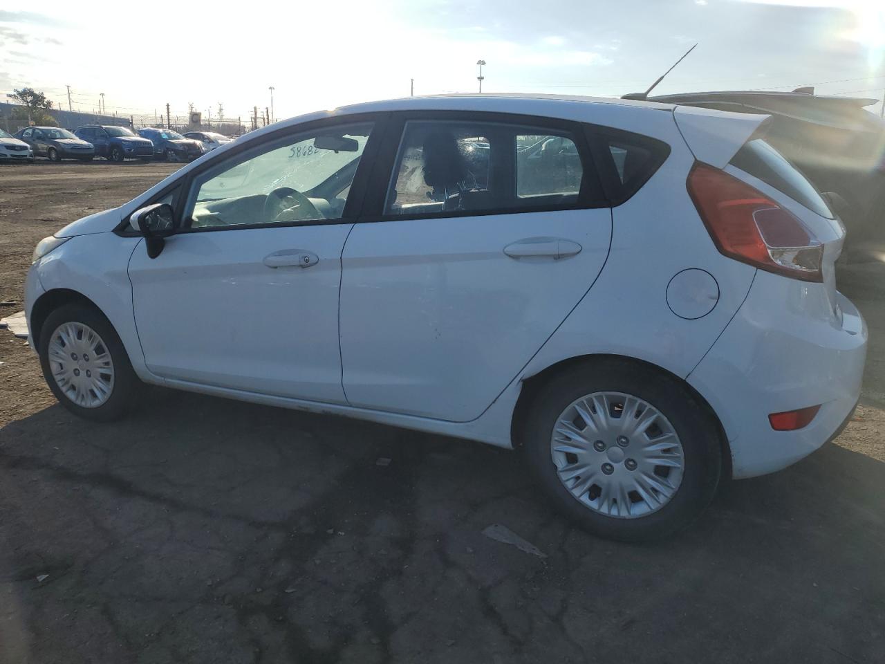 Image 2 of 2016 FORD FIESTA S 2016 with VIN 3FADP4TJ8GM171388