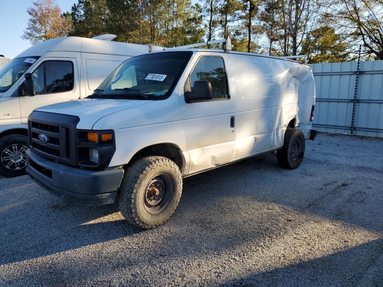 Изображение 1 2010 FORD ECONOLINE E250 VAN 2010 с VIN 1FTNE2EW4ADA12680