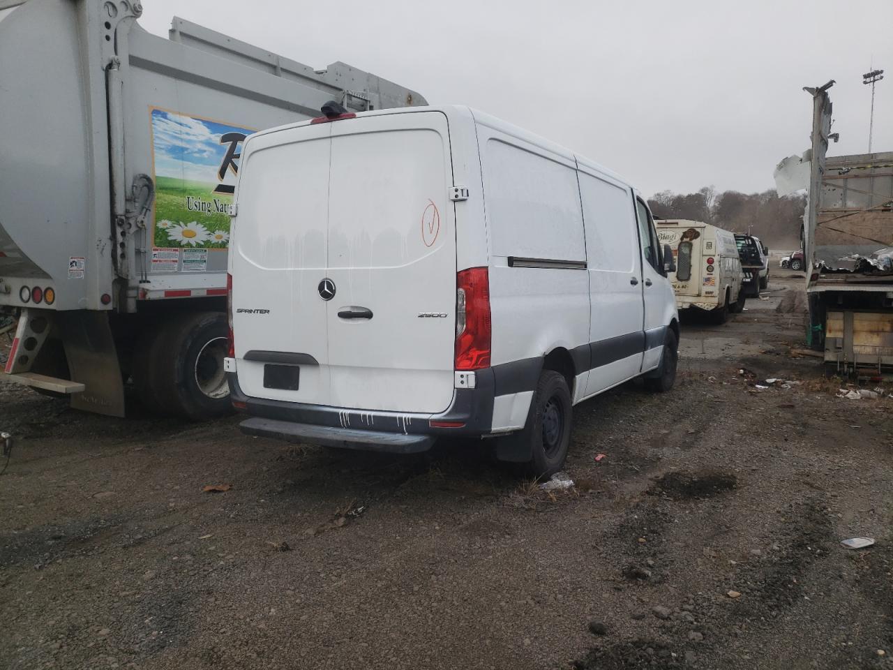 Изображение 3 2021 MERCEDES-BENZ SPRINTER 2500 2021 с VIN W1Y4DBHY9MT045594
