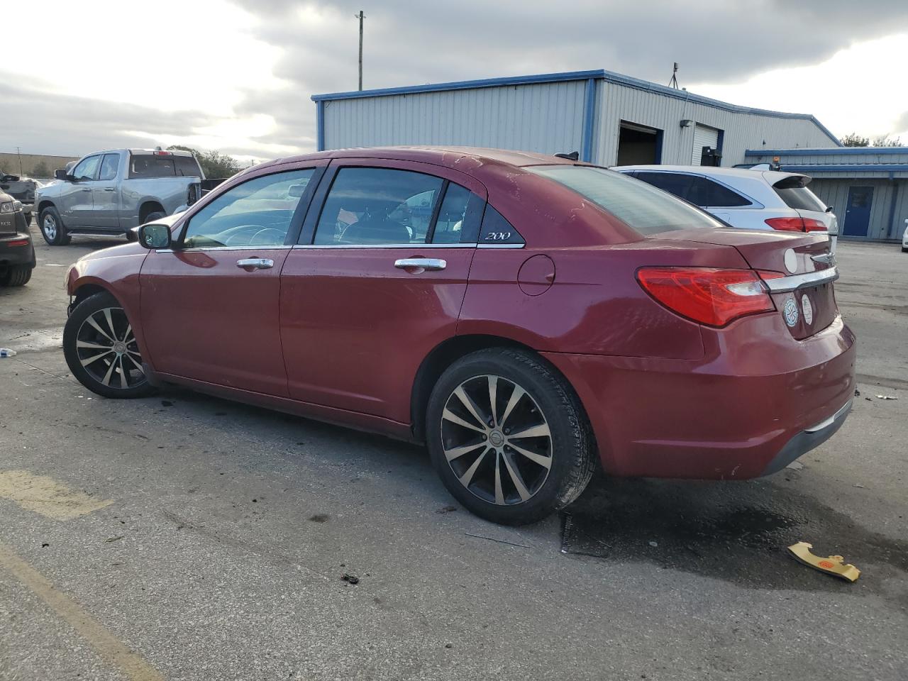 Image 2 of 2012 CHRYSLER 200 LIMITED 2012 with VIN 1C3CCBCB1CN152801
