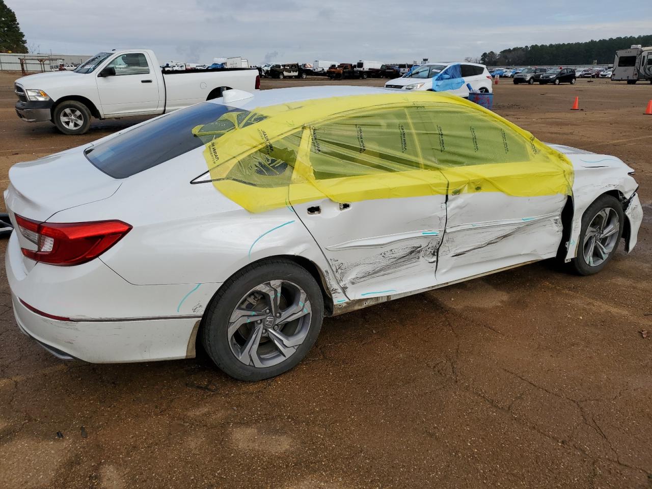 Image 3 of 2018 HONDA ACCORD EXL 2018 with VIN 1HGCV1F52JA189027