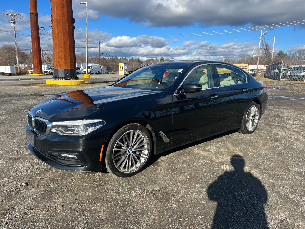 Изображение 2 2017 BMW 540 XI 2017 с VIN WBAJE7C36HG890783