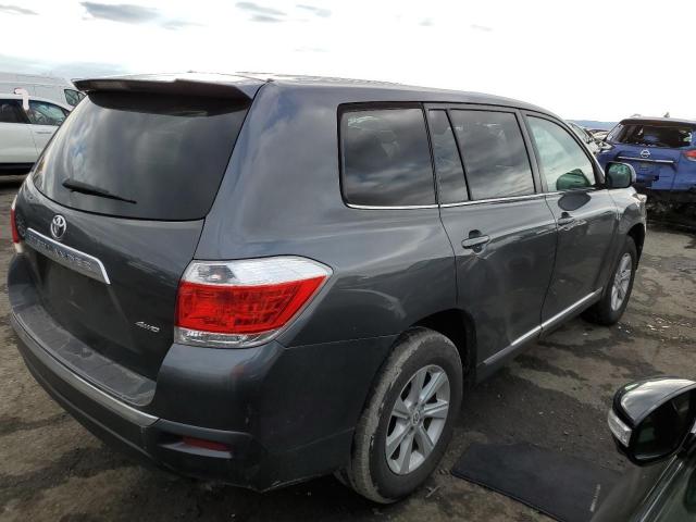 Image 3 of 2013 TOYOTA HIGHLANDER BASE 2013 with VIN 5TDBK3EH3DS187563