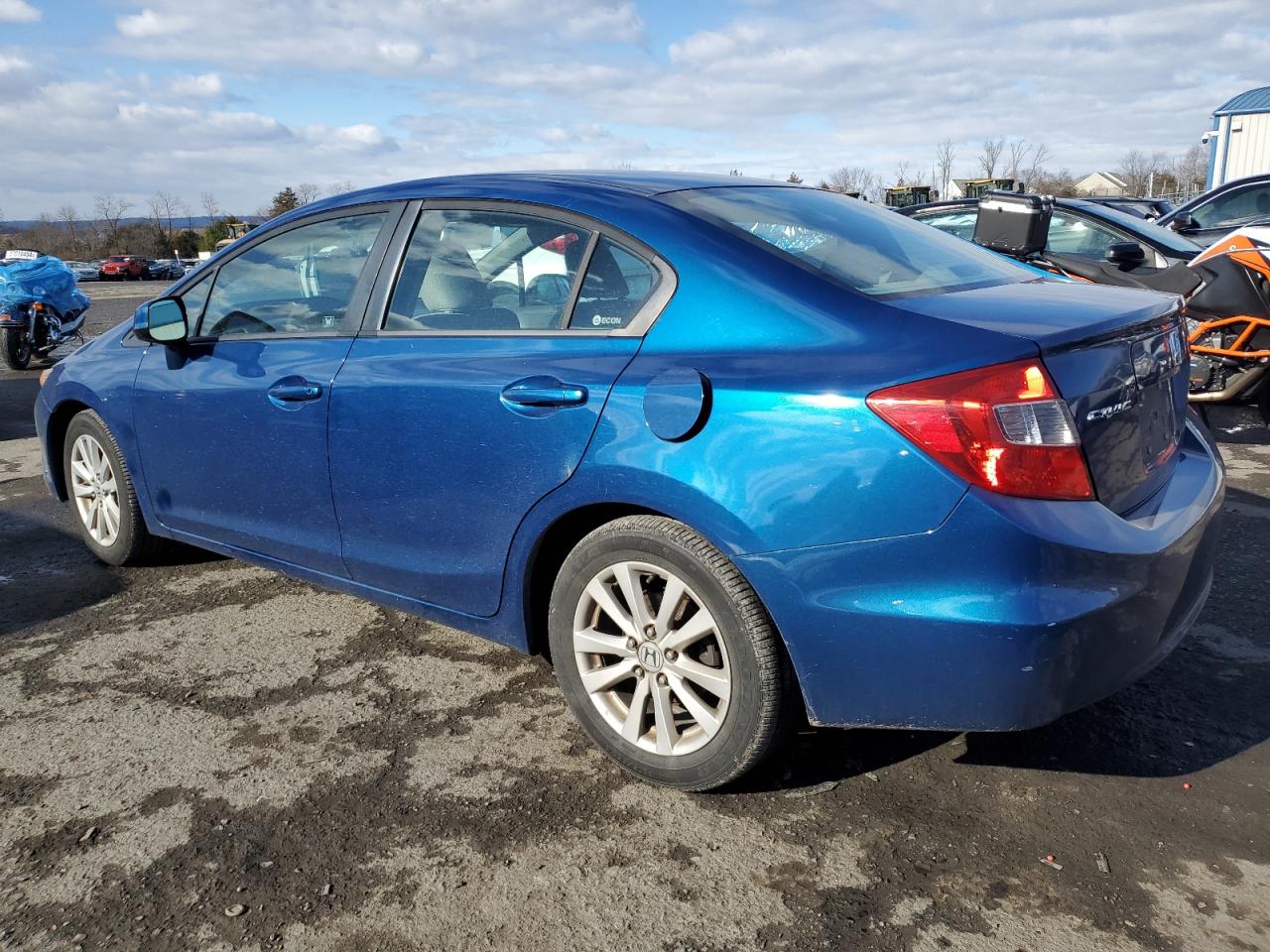 Image 2 of 2012 HONDA CIVIC EX 2012 with VIN 2HGFB2F88CH509106