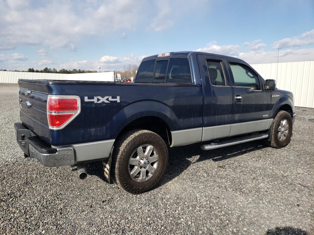 Image 3 of 2014 FORD F150 SUPER CAB 2014 with VIN 1FTFX1ET6EFB05743