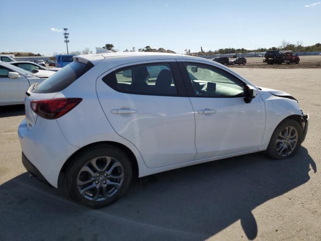 Изображение 3 2020 TOYOTA YARIS LE 2020 с VIN 3MYDLBJVXLY700425