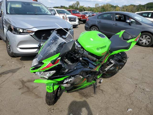 Image 2 of 2023 KAWASAKI ZX636 K 2023 with VIN JKBZXJH19PA018075