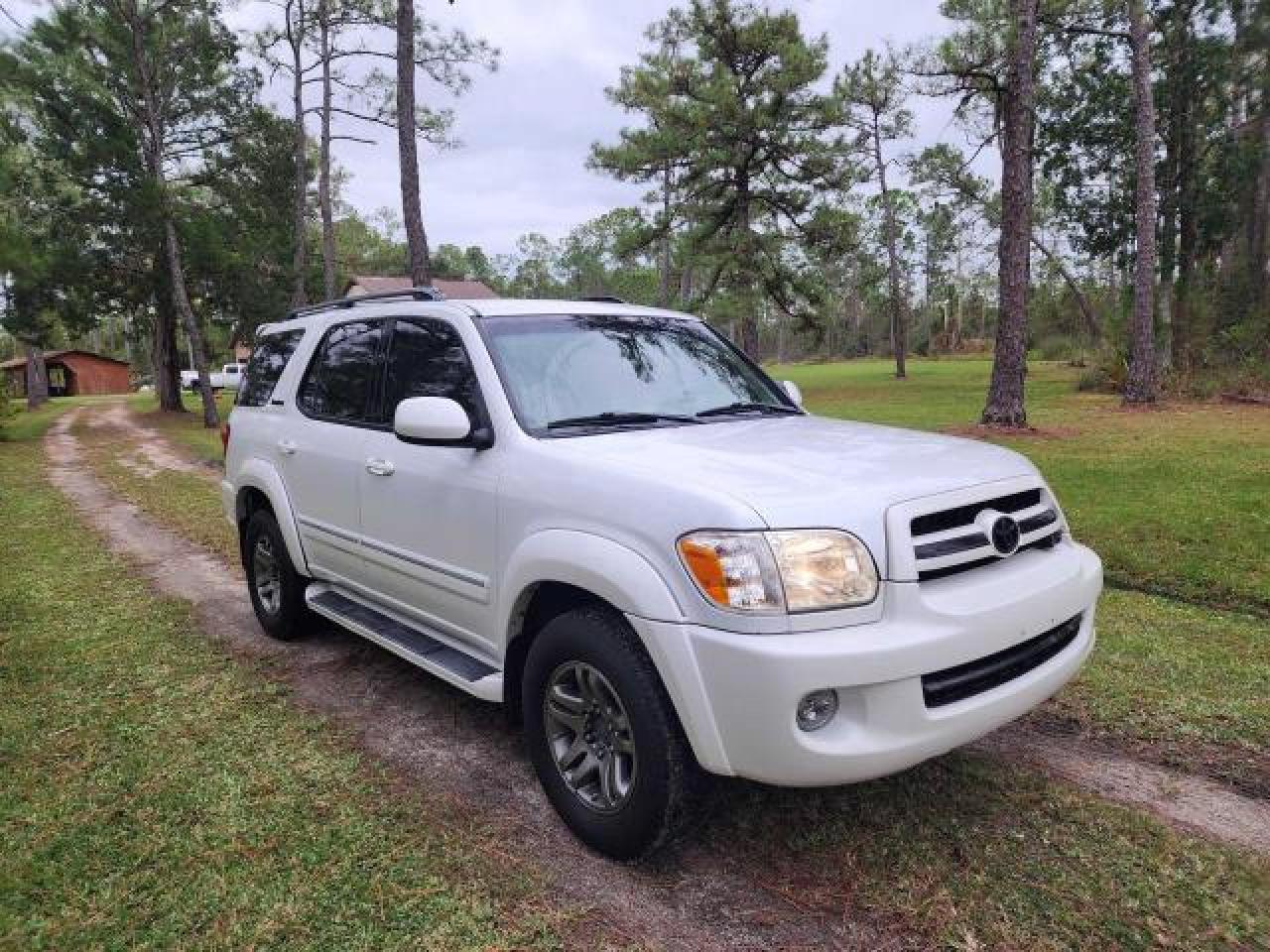 Image 1 of 2005 TOYOTA SEQUOIA LIMITED 2005 with VIN 5TDBT48A55S252061