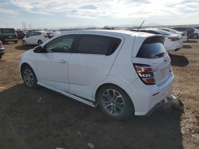 Изображение 2 2020 CHEVROLET SONIC LT 2020 с VIN 1G1JD6SB8L4108544