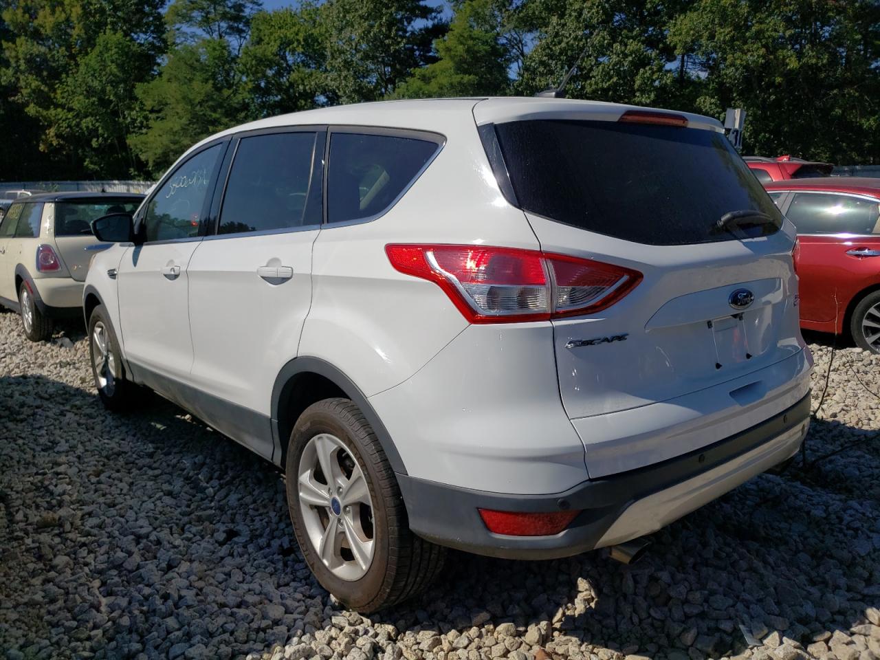 Изображение 2 2016 FORD ESCAPE SE 2016 с VIN 1FMCU9GX8GUC90723
