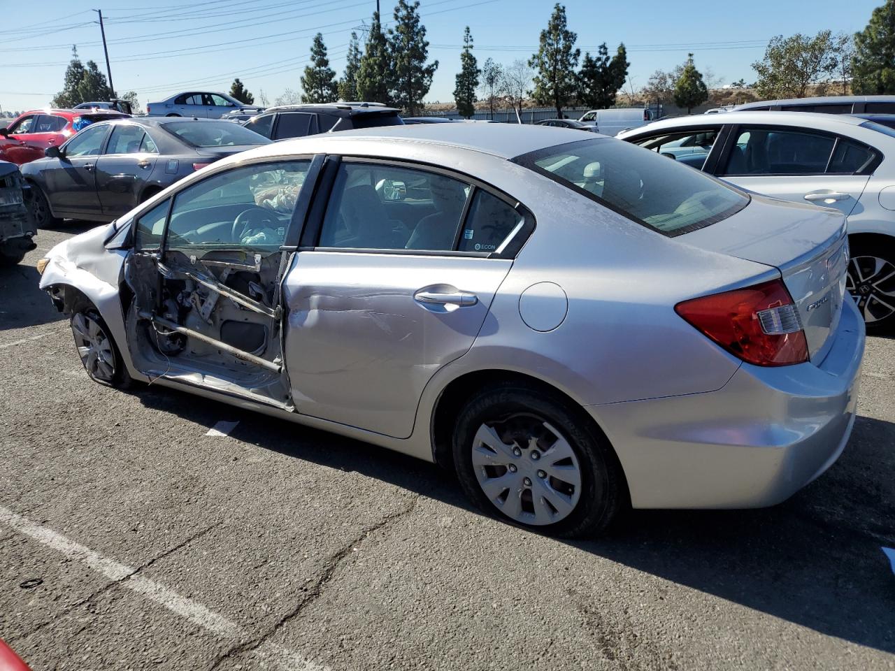 Obraz 2 z 2012 HONDA CIVIC LX 2012 z VIN 19XFB2F58CE332363
