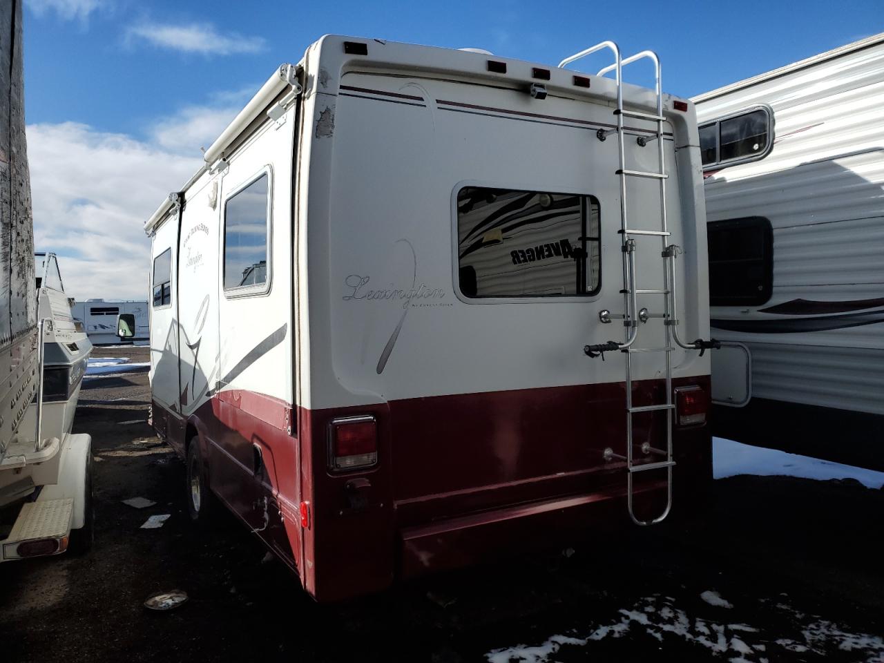 Image 2 of 2004 FORD ECONOLINE E450 SUPER DUTY CUTAWAY VAN 2004 with VIN 1FDXE45S74HA18502