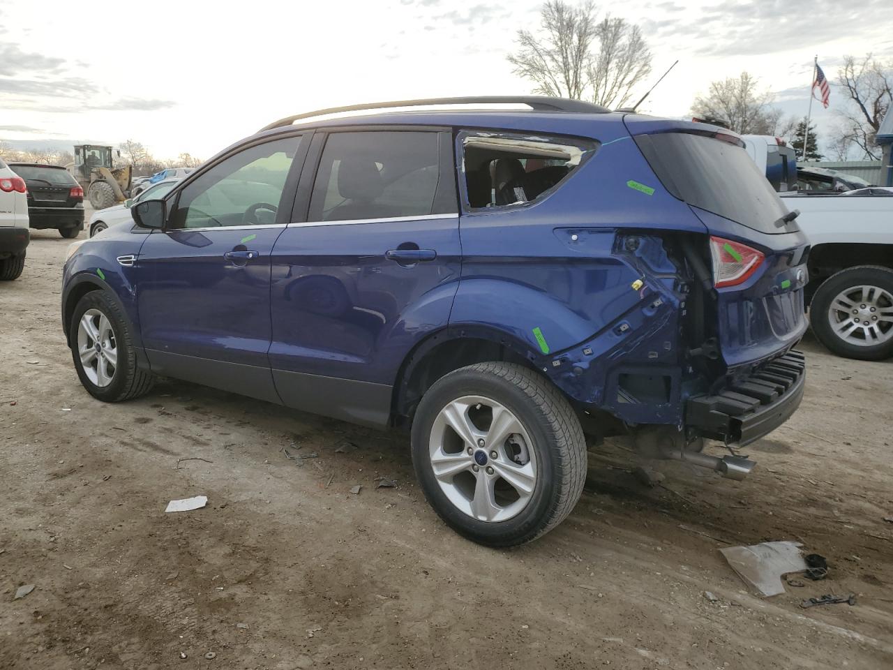 Изображение 2 2015 FORD ESCAPE SE 2015 с VIN 1FMCU0GXXFUC25320