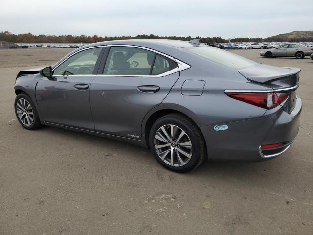 Obraz 2 z 2019 LEXUS ES 300H 2019 z VIN JTHB21B12K2023526