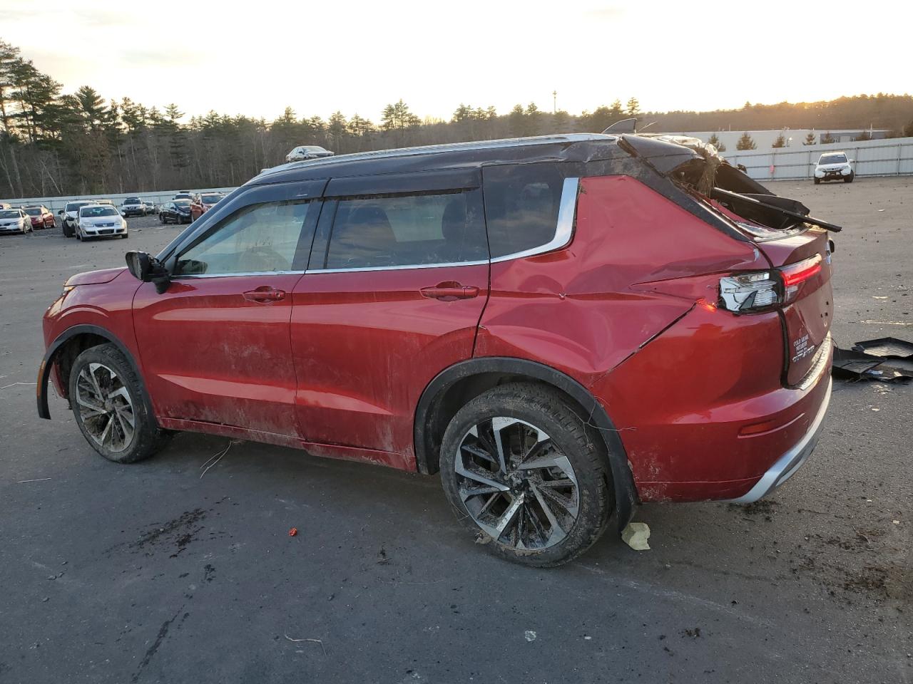 Изображение 2 2023 MITSUBISHI OUTLANDER SEL 2023 с VIN JA4J4VA89PZ040359