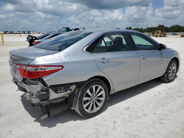 Obraz 3 z 2017 TOYOTA CAMRY LE 2017 z VIN 4T1BF1FK0HU797971