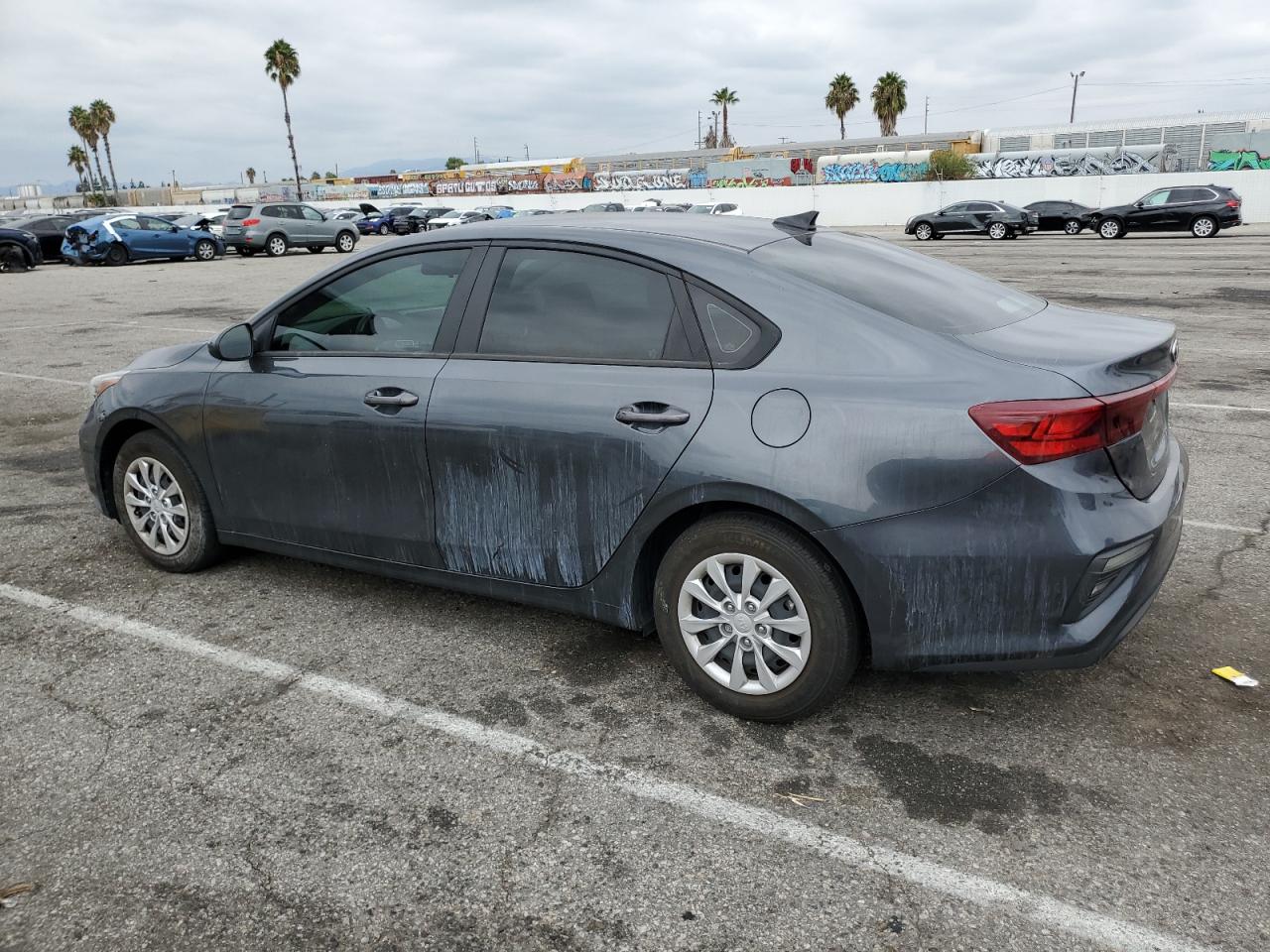 Image 2 of 2021 KIA FORTE FE 2021 with VIN 3KPF24AD5ME395903