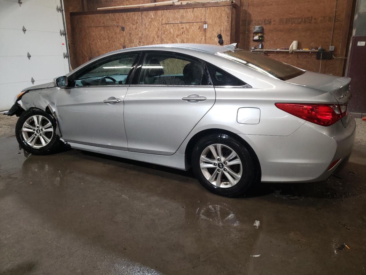 Image 2 of 2014 HYUNDAI SONATA GLS 2014 with VIN 5NPEB4AC3EH908145