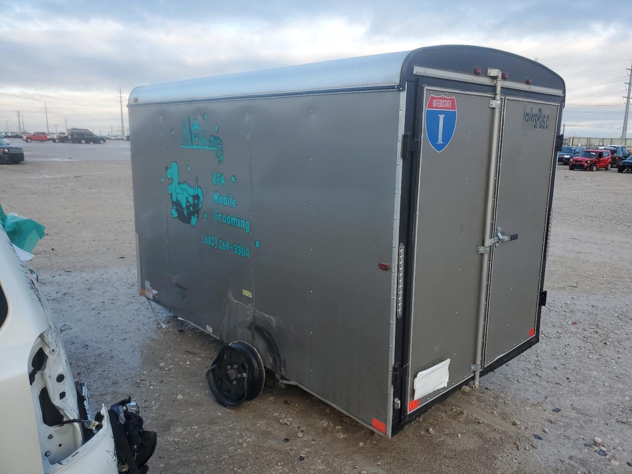 Obraz 3 z 2023 TRAL ENCLOSED 2023 z VIN 4RAVS1016PC060045