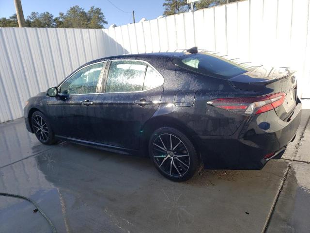 Obraz 2 z 2022 TOYOTA CAMRY SE 2022 z VIN 4T1G11AKXNU622019