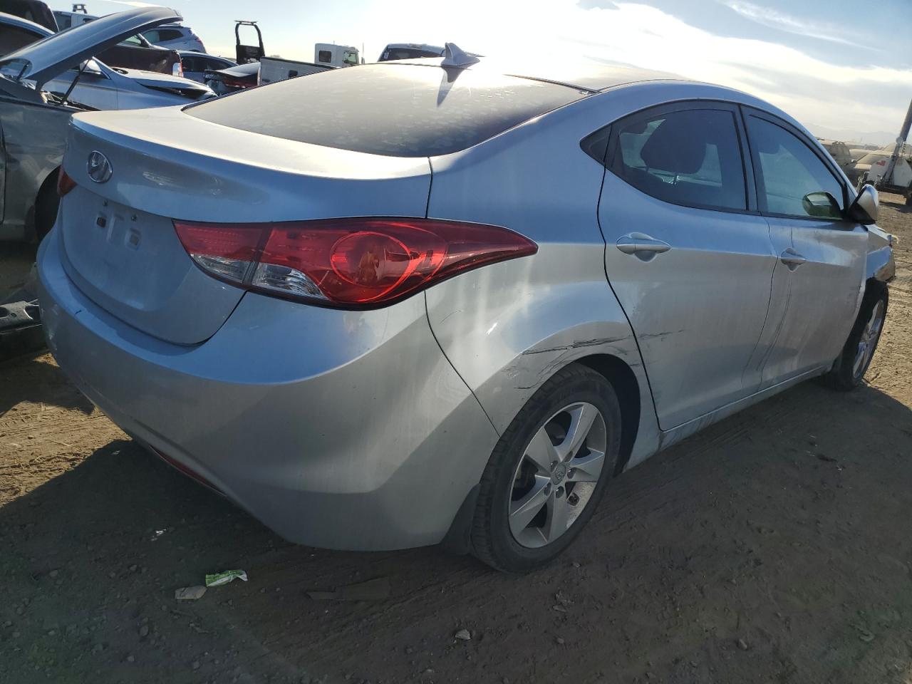 Image 3 of 2013 HYUNDAI ELANTRA GLS 2013 with VIN 5NPDH4AE0DH302988