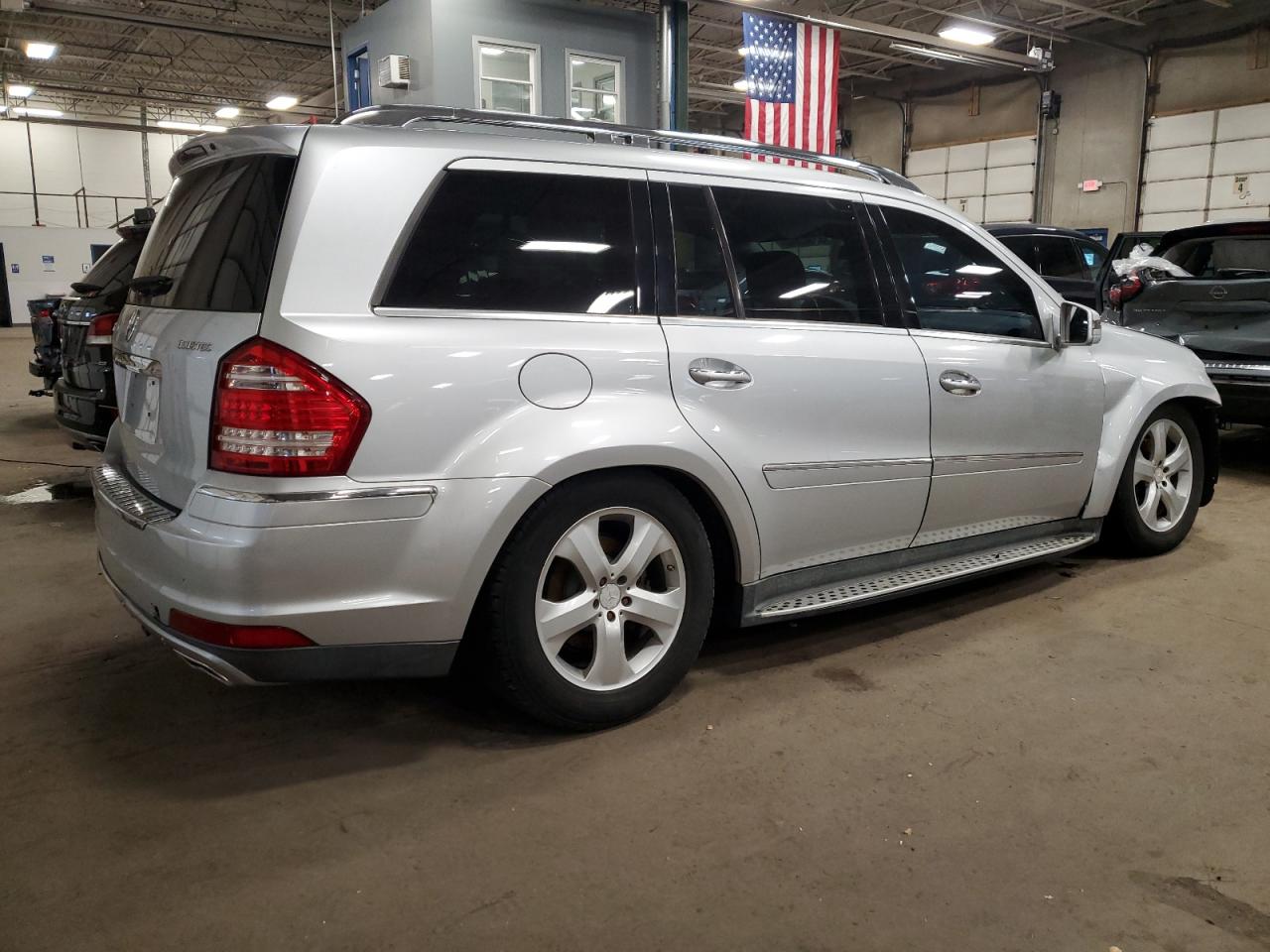 Obraz 3 z Mercedes-Benz Gl 350 Bluetec 2011 z VIN 4JGBF2FE4BA749625