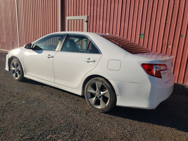 Изображение 2 2014 TOYOTA CAMRY SE 2014 с VIN 4T1BK1FK4EU549651