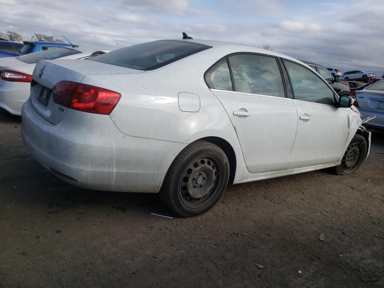 Image 3 of 2014 VOLKSWAGEN JETTA TDI 2014 with VIN 3VW3L7AJ3EM433236