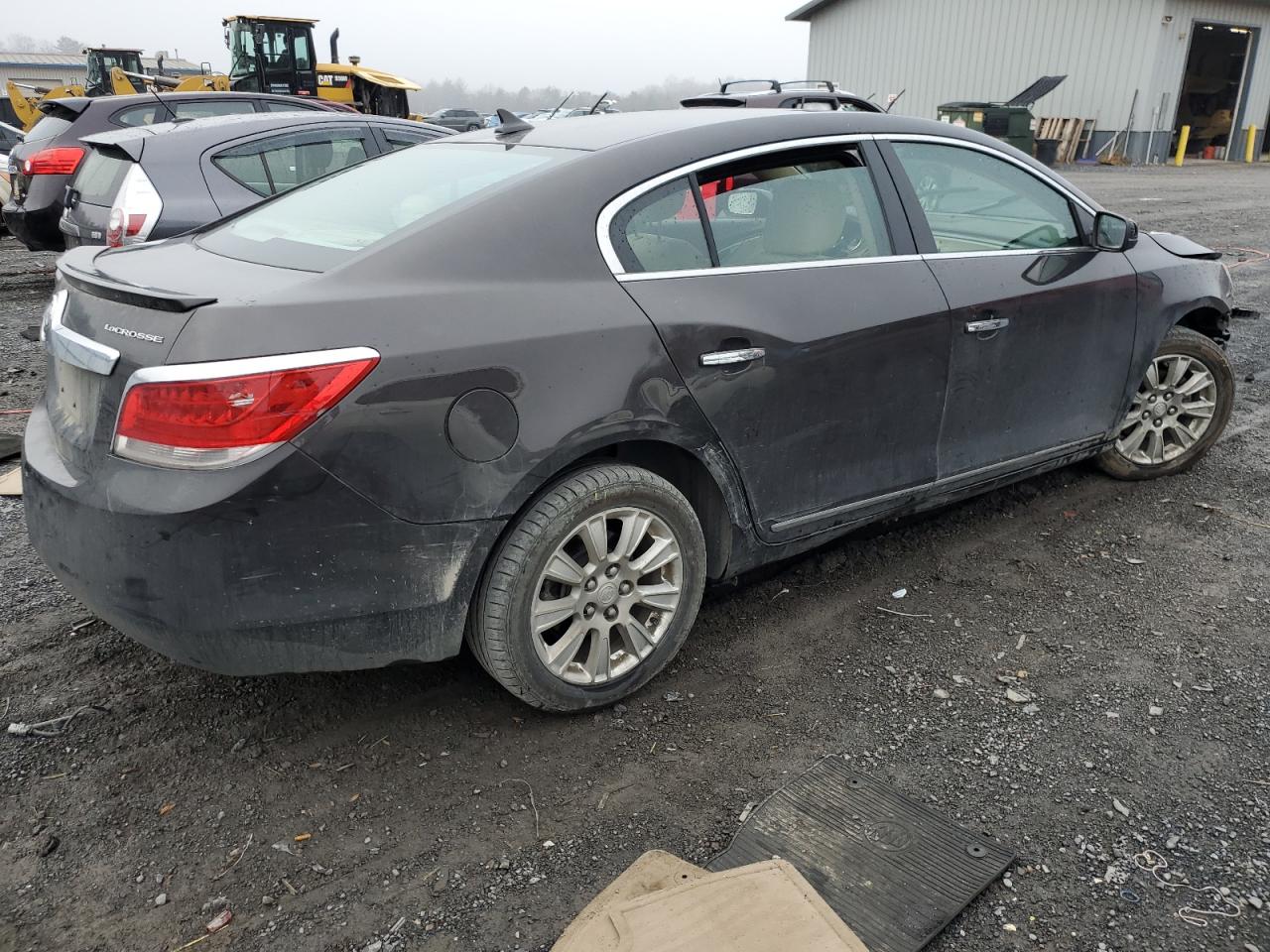 Изображение 3 2013 BUICK LACROSSE  2013 с VIN 1G4GA5ERXDF216372