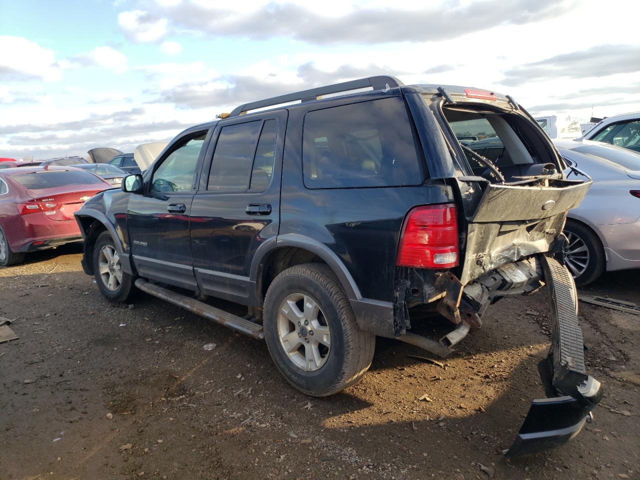 Изображение 2 2005 FORD EXPLORER XLT 2005 с VIN 1FMDU73W25UB54025