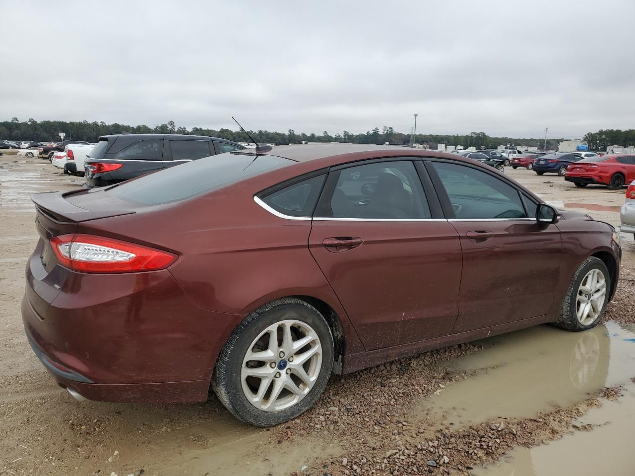 Image 3 of 2015 FORD FUSION SE 2015 with VIN 3FA6P0H74FR160095